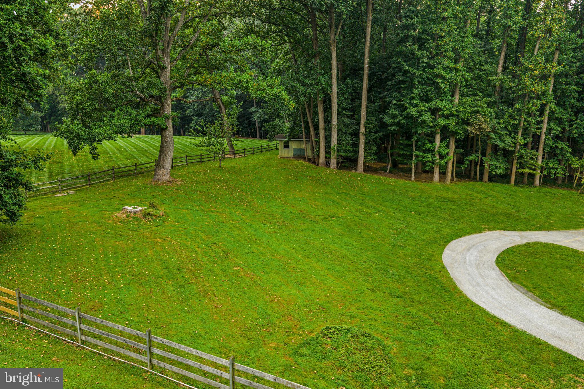 CRICKLEWOOD - Residential