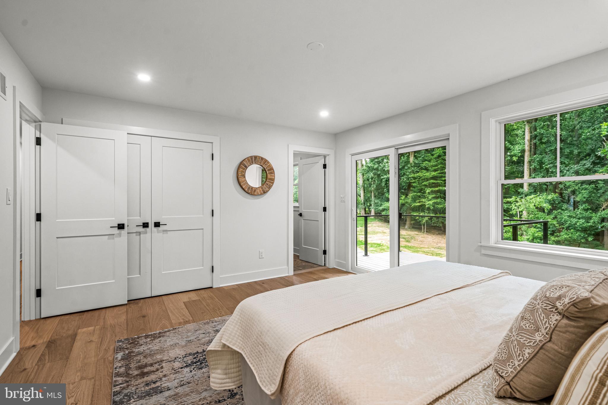 CRICKLEWOOD - Residential