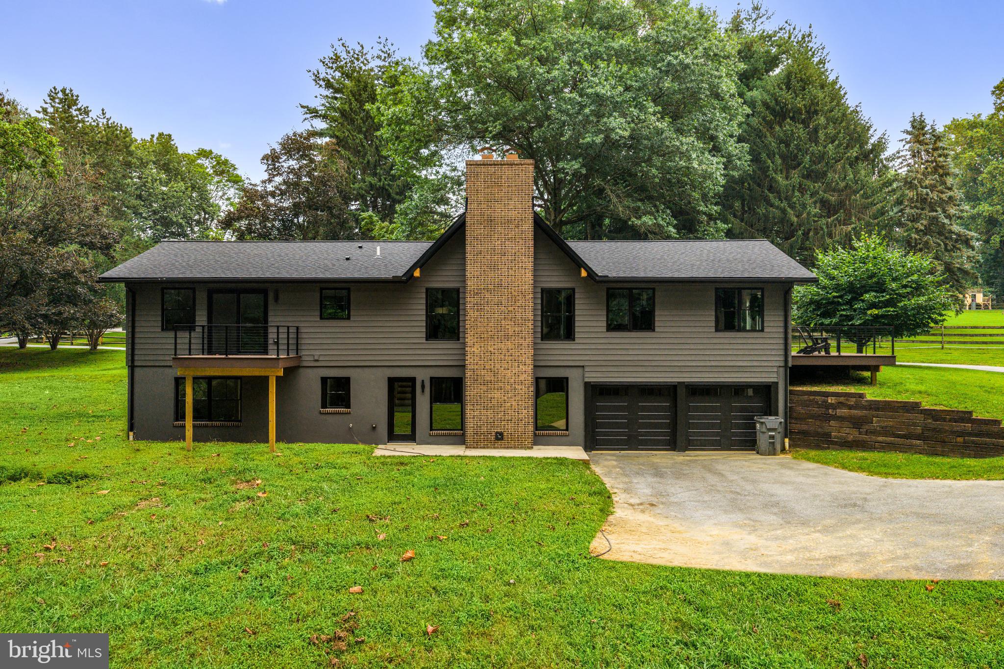 CRICKLEWOOD - Residential