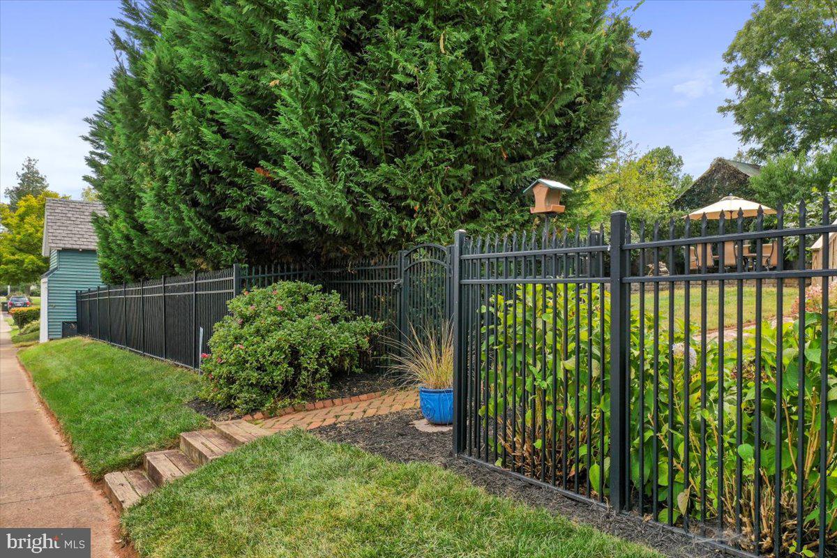 TOWN OF CULPEPER - Residential