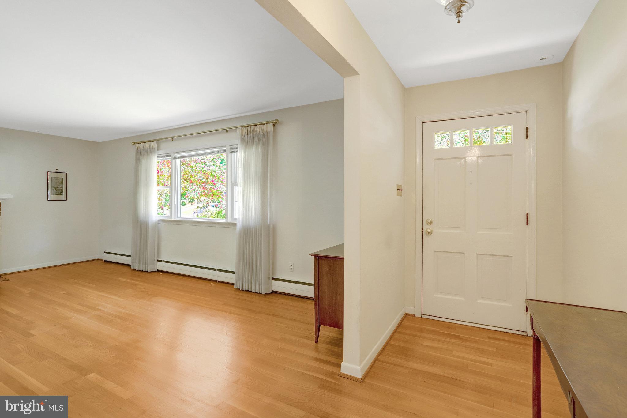 1807 COURTLAND ROAD