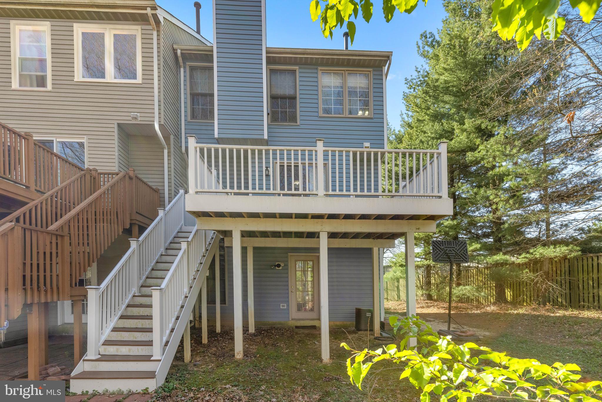 RUSSETT - Residential