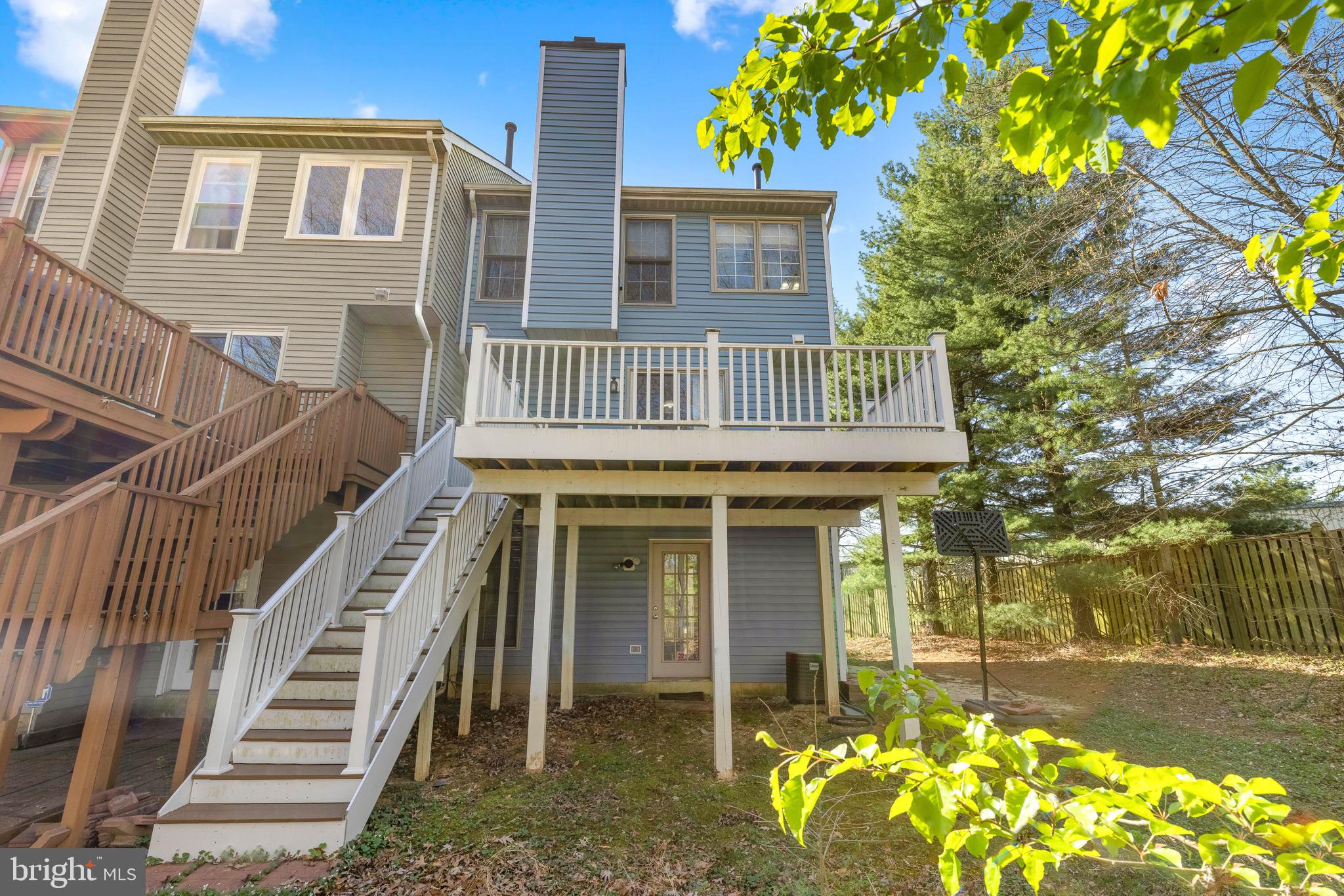 RUSSETT - Residential