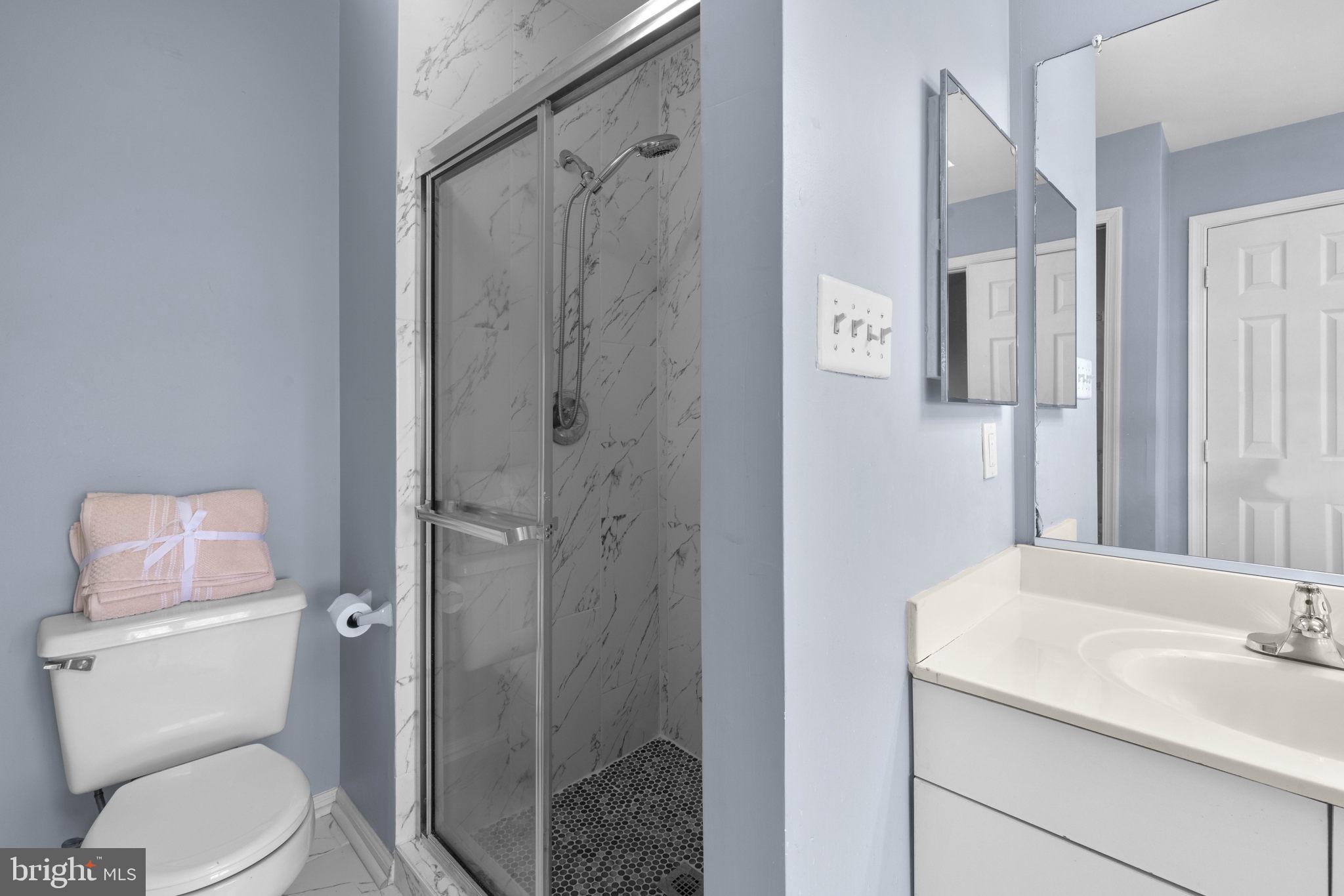 RUSSETT - Residential