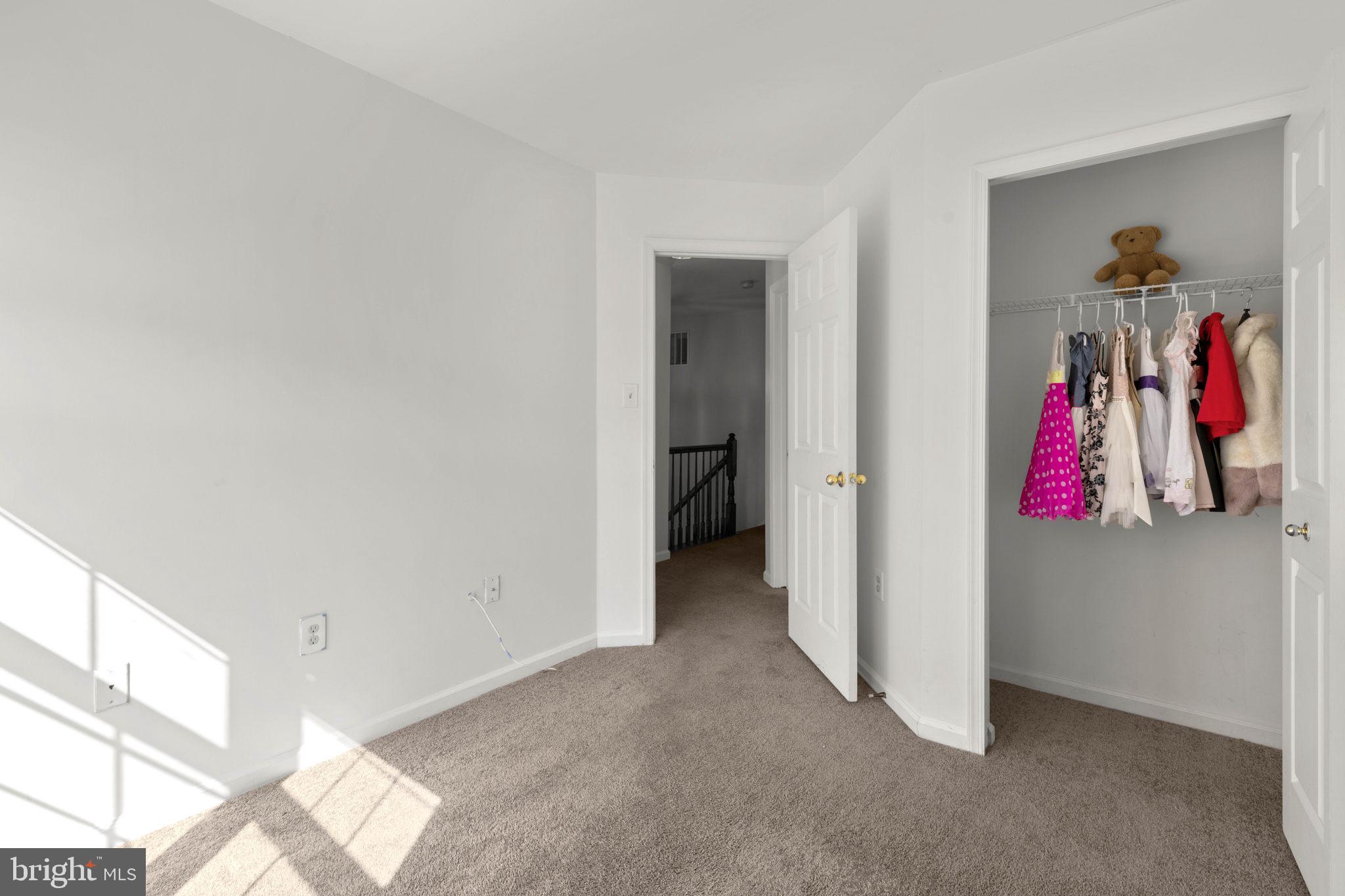 RUSSETT - Residential