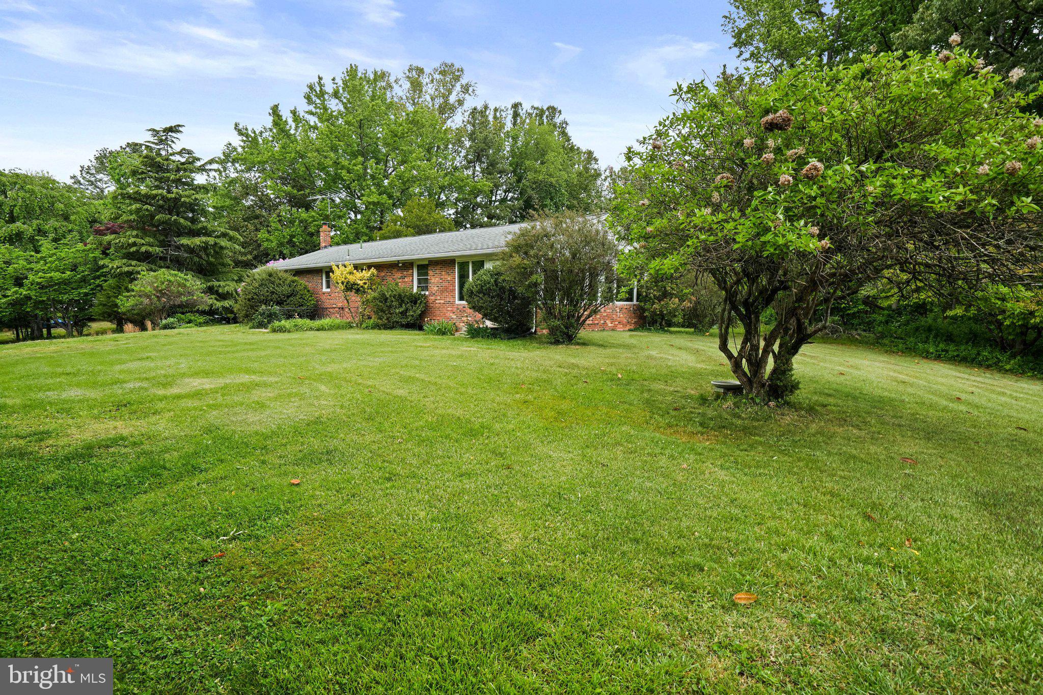 CROOM STATION - Residential