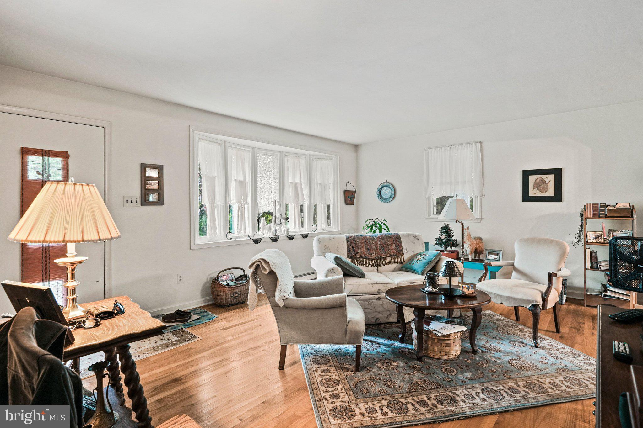 CROOM STATION - Residential