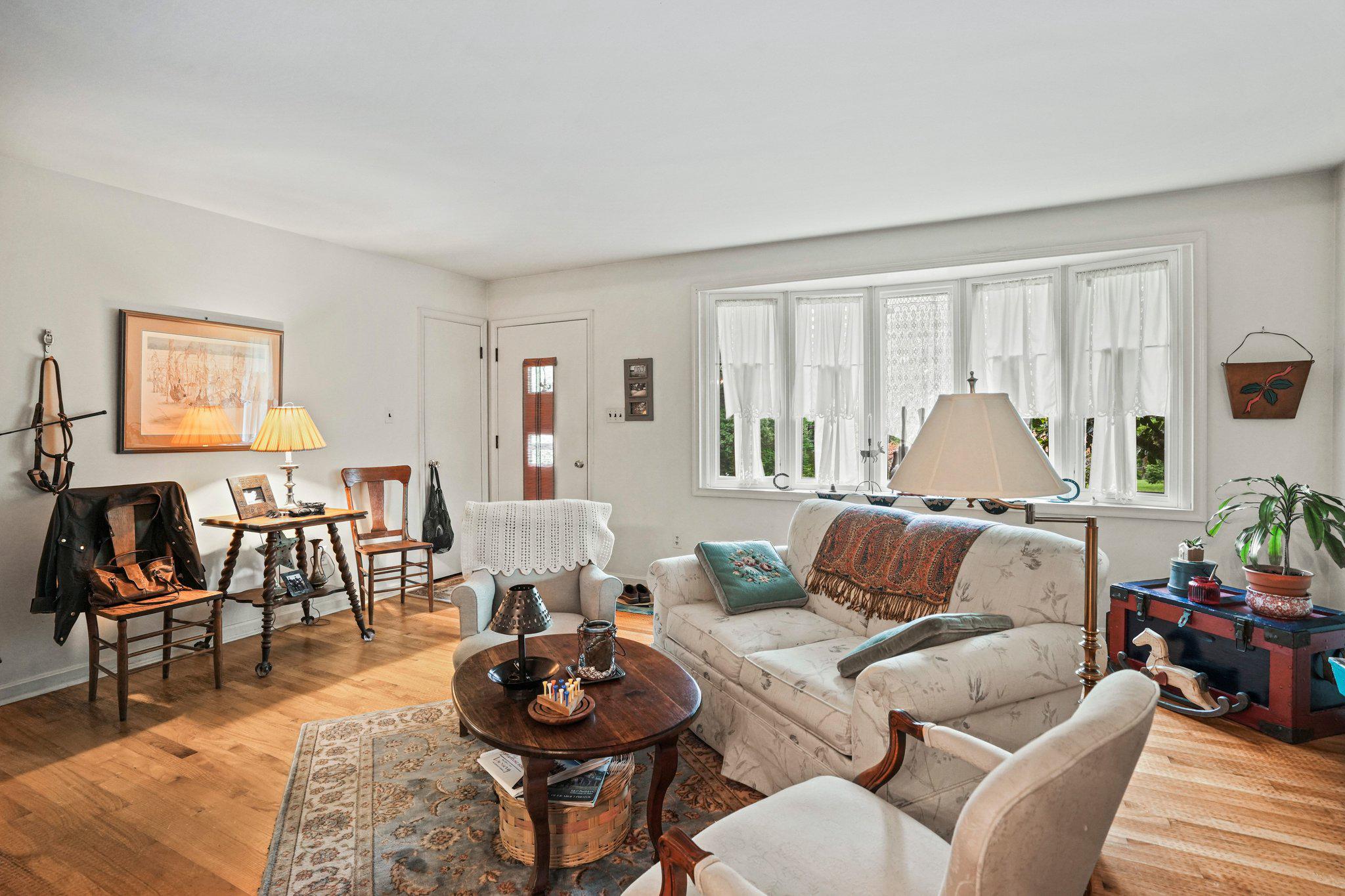 CROOM STATION - Residential