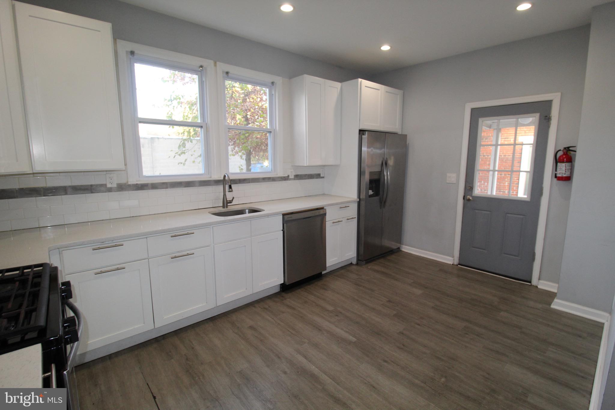 421 BRIDGEBORO STREET