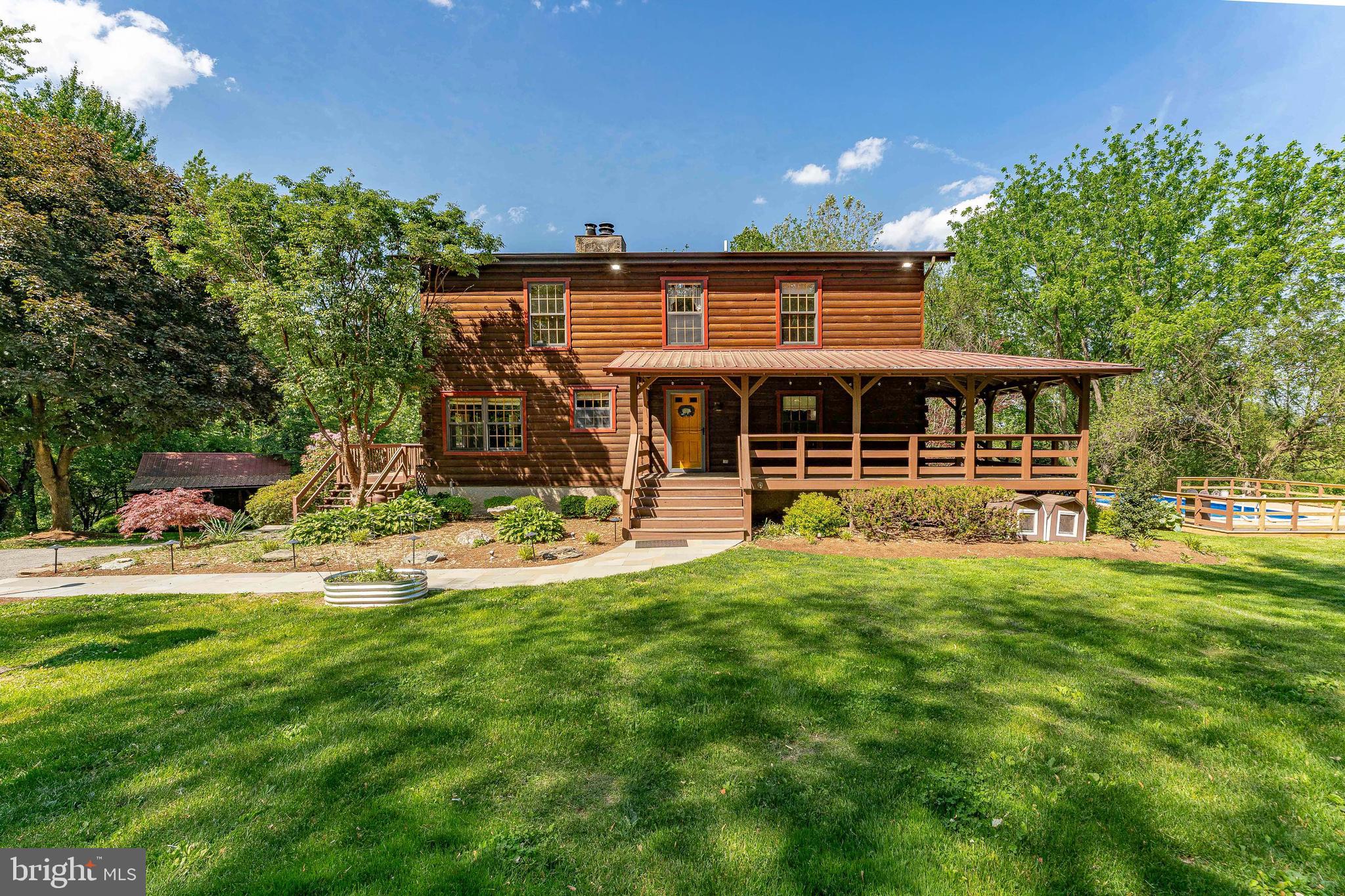 1821 W STRASBURG ROAD