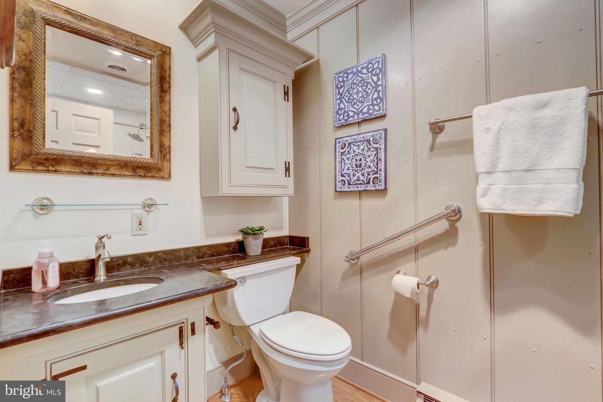 EAST MARLBOROUGH - Farm