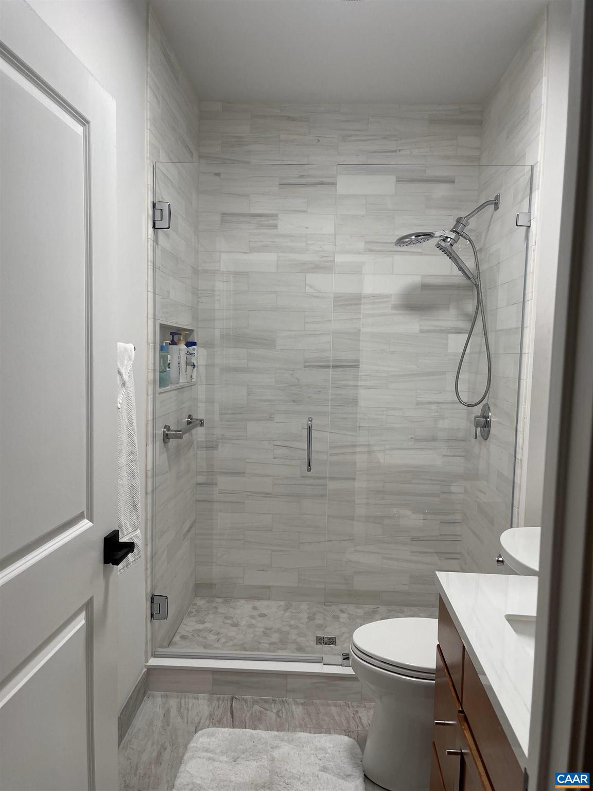 WALKER SQUARE CONDOS - Residential Lease