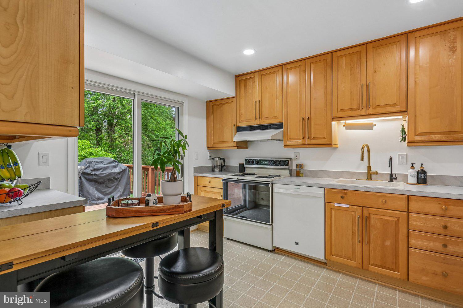 WESTLEIGH - Residential