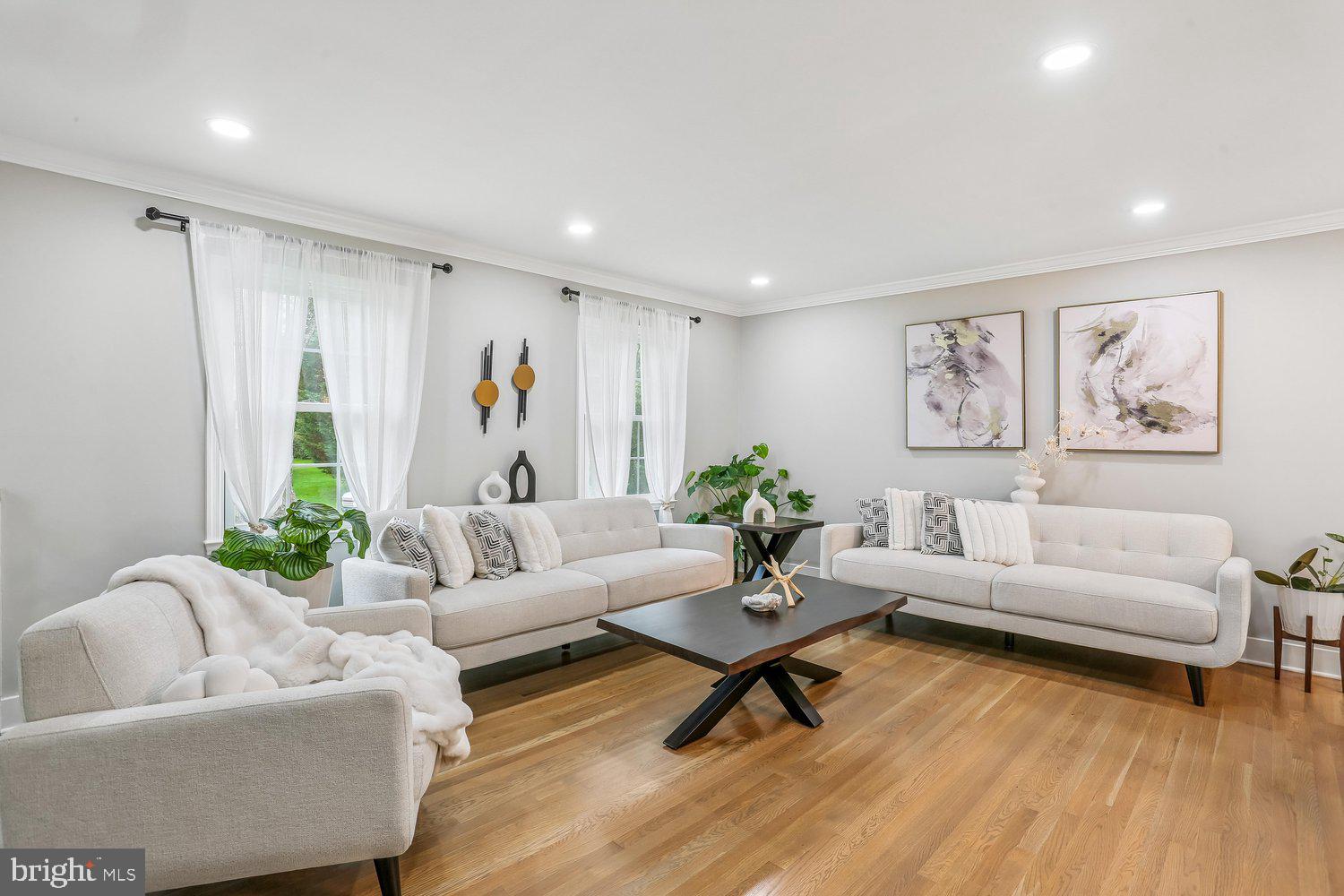 WESTLEIGH - Residential