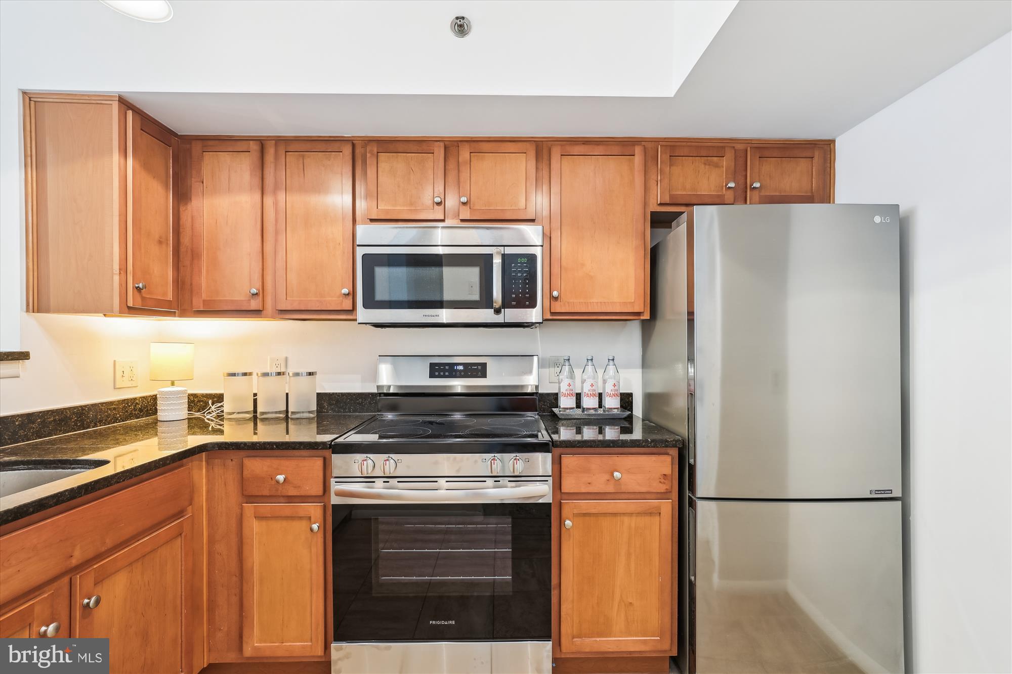1001 N VERMONT STREET 812