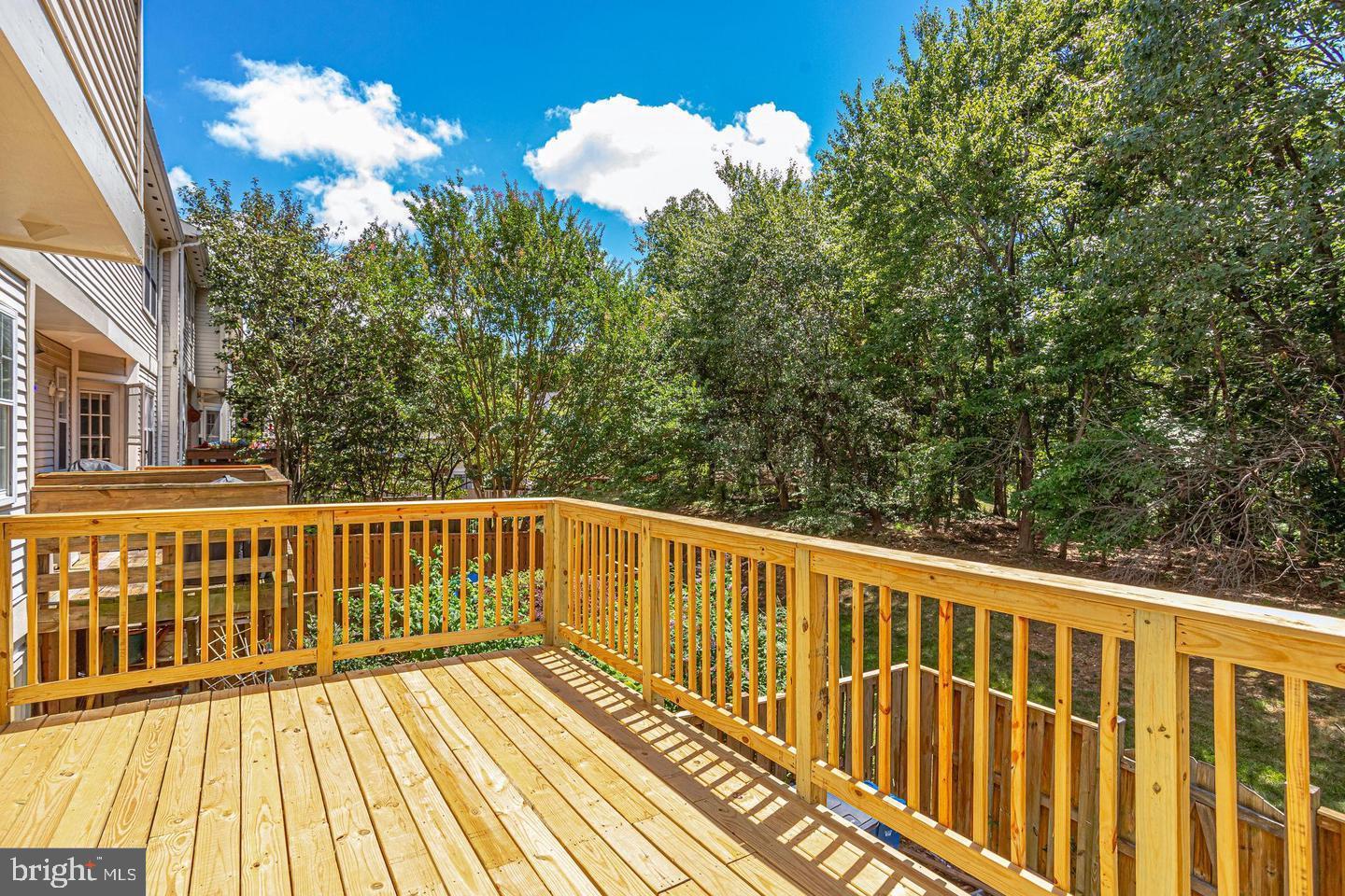 LOFTRIDGE - Residential Lease