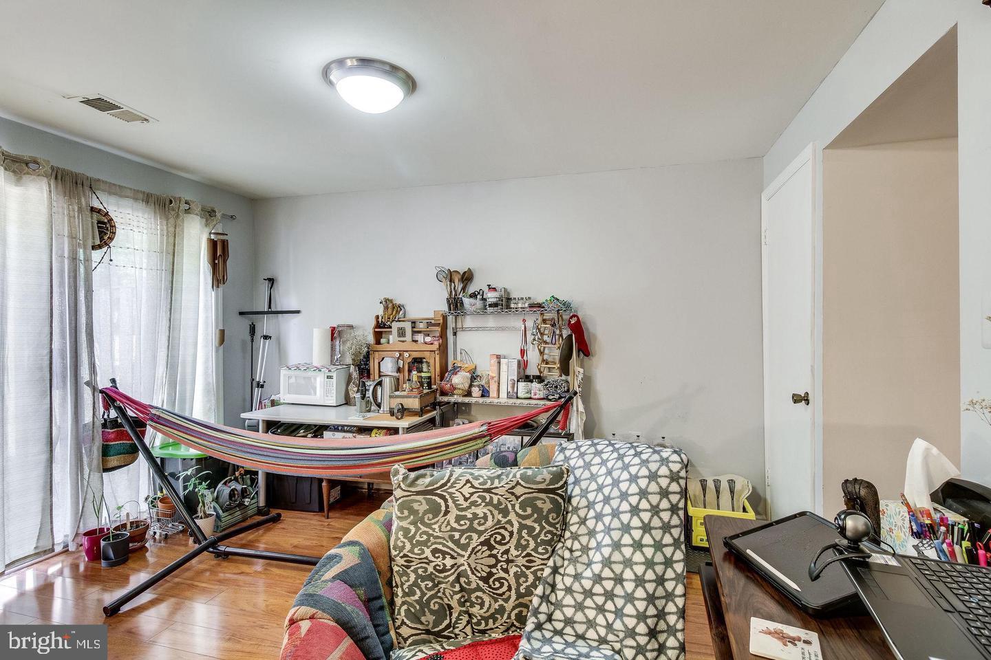 LOFTRIDGE - Residential Lease