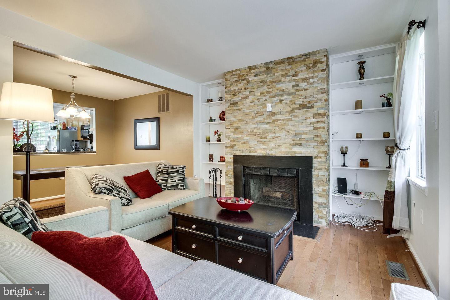 LOFTRIDGE - Residential Lease