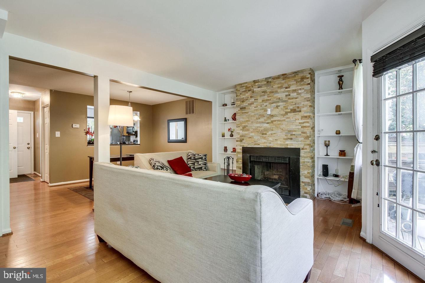 LOFTRIDGE - Residential Lease