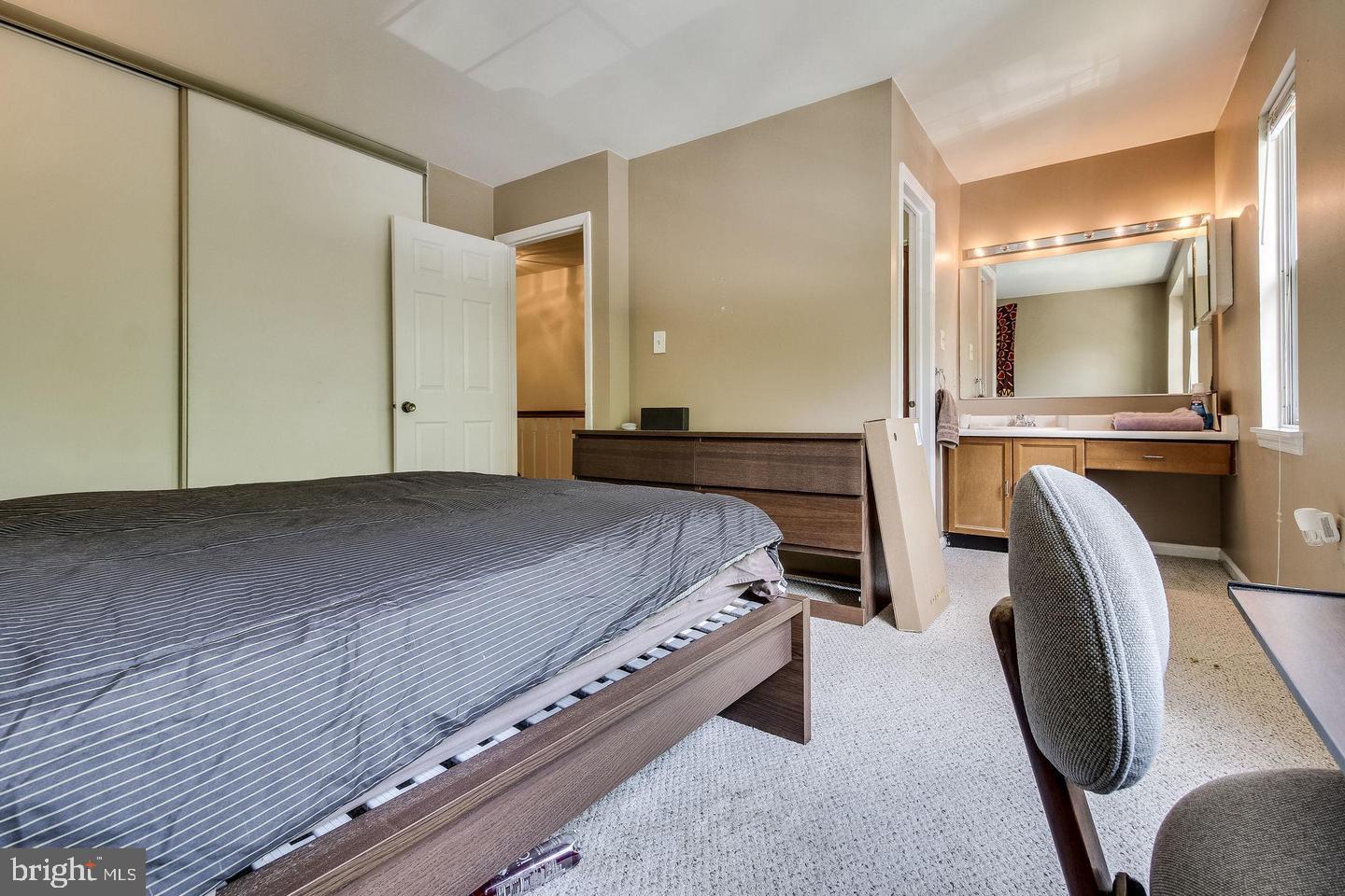 LOFTRIDGE - Residential Lease