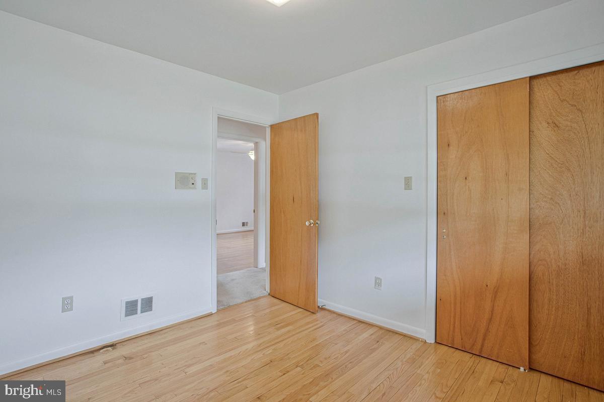 DUNKIRK WOODS - Residential