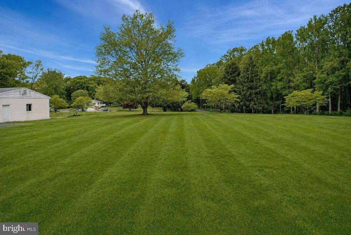 DUNKIRK WOODS - Residential