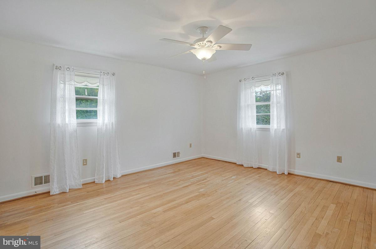 DUNKIRK WOODS - Residential