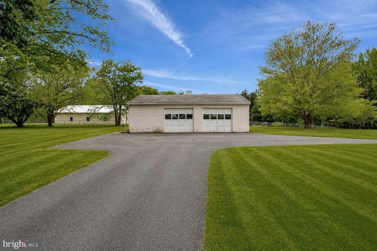 DUNKIRK WOODS - Residential
