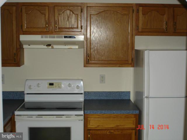 RIDGEWAY EAST - Residential Lease