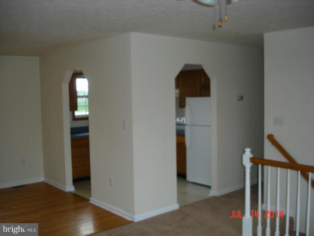 RIDGEWAY EAST - Residential Lease