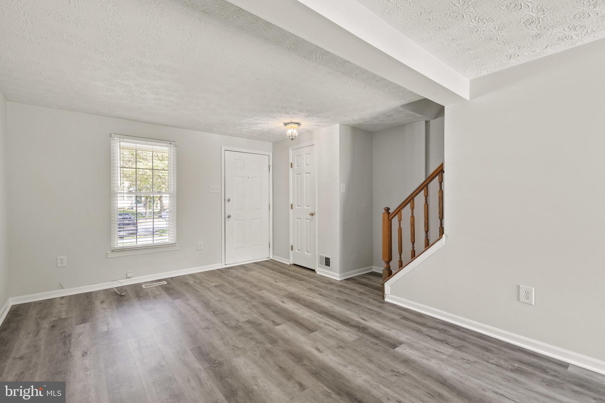 PARKVIEW TRAIL - Residential