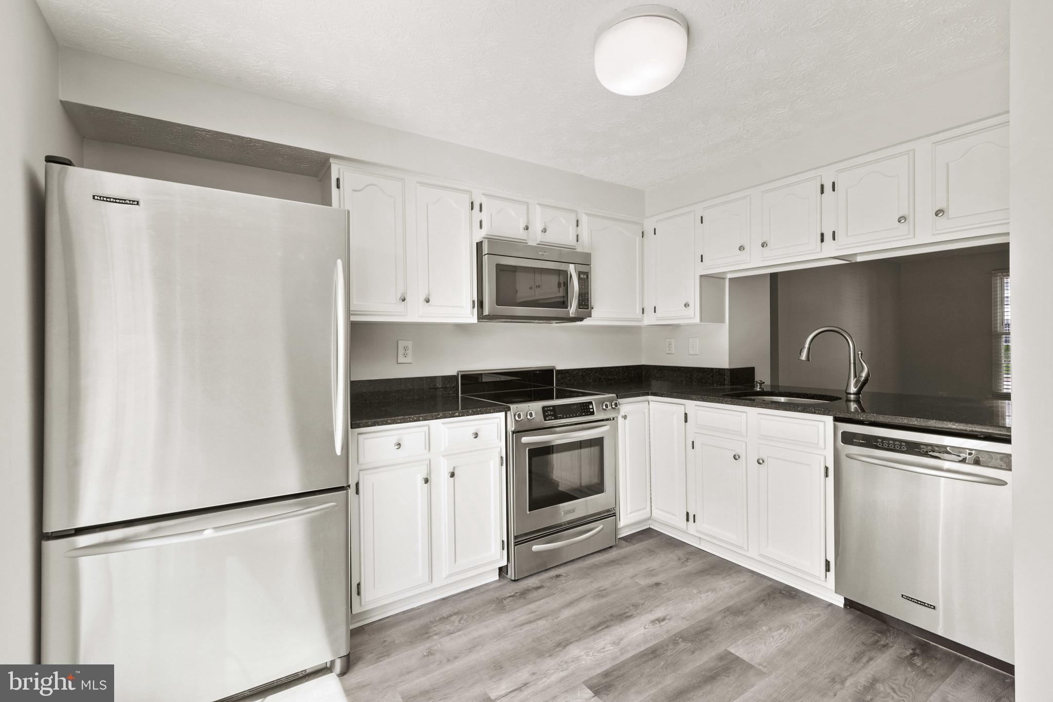 PARKVIEW TRAIL - Residential