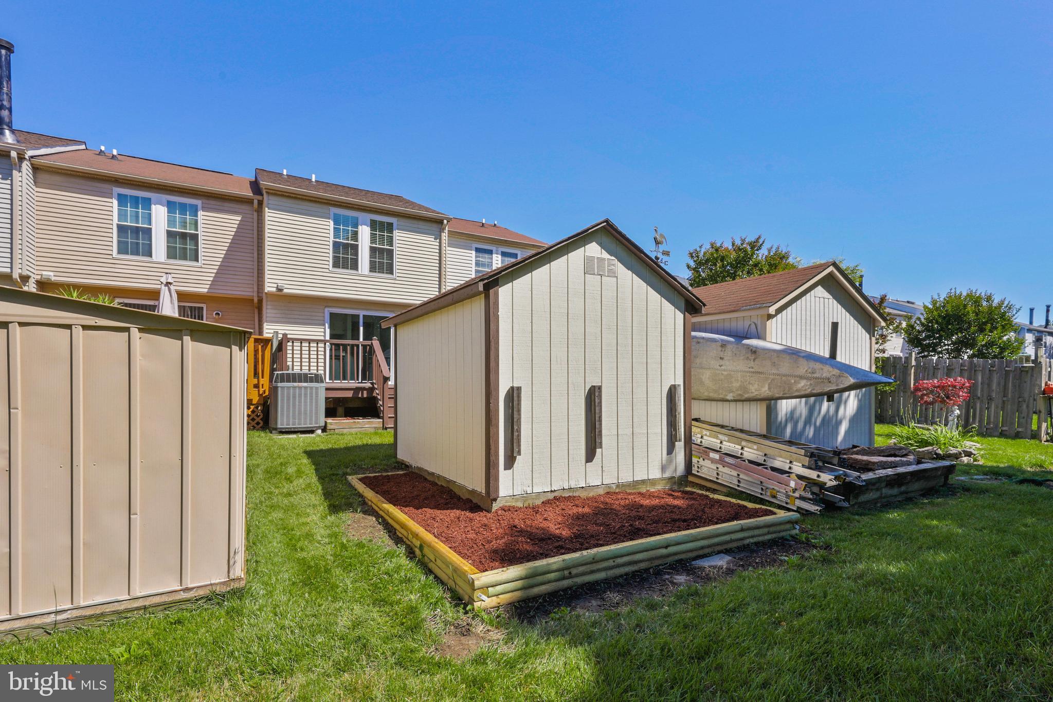 PARKVIEW TRAIL - Residential