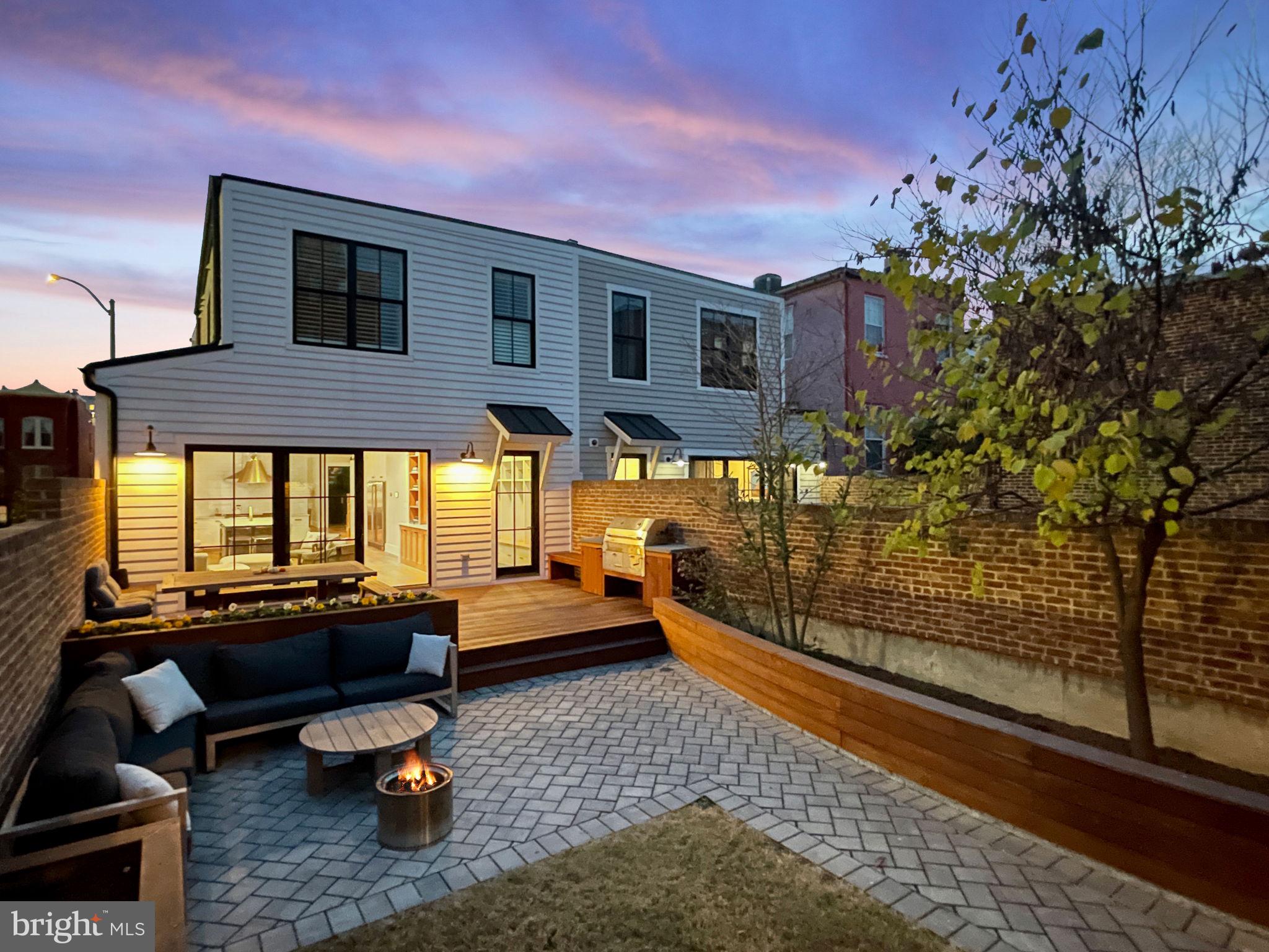 CAPITOL HILL - Residential