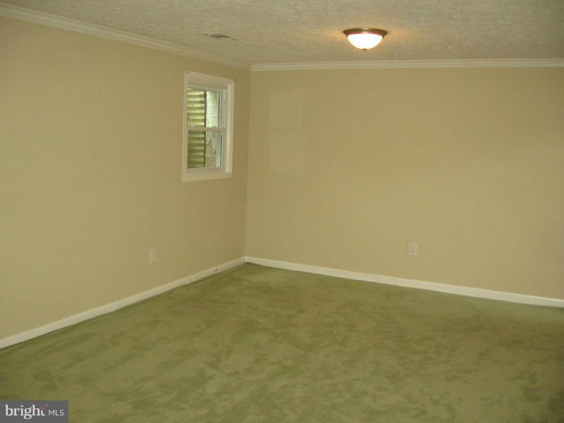 LAKE BRADDOCK - Residential