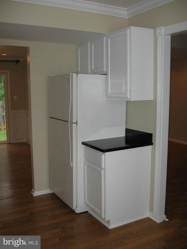 LAKE BRADDOCK - Residential