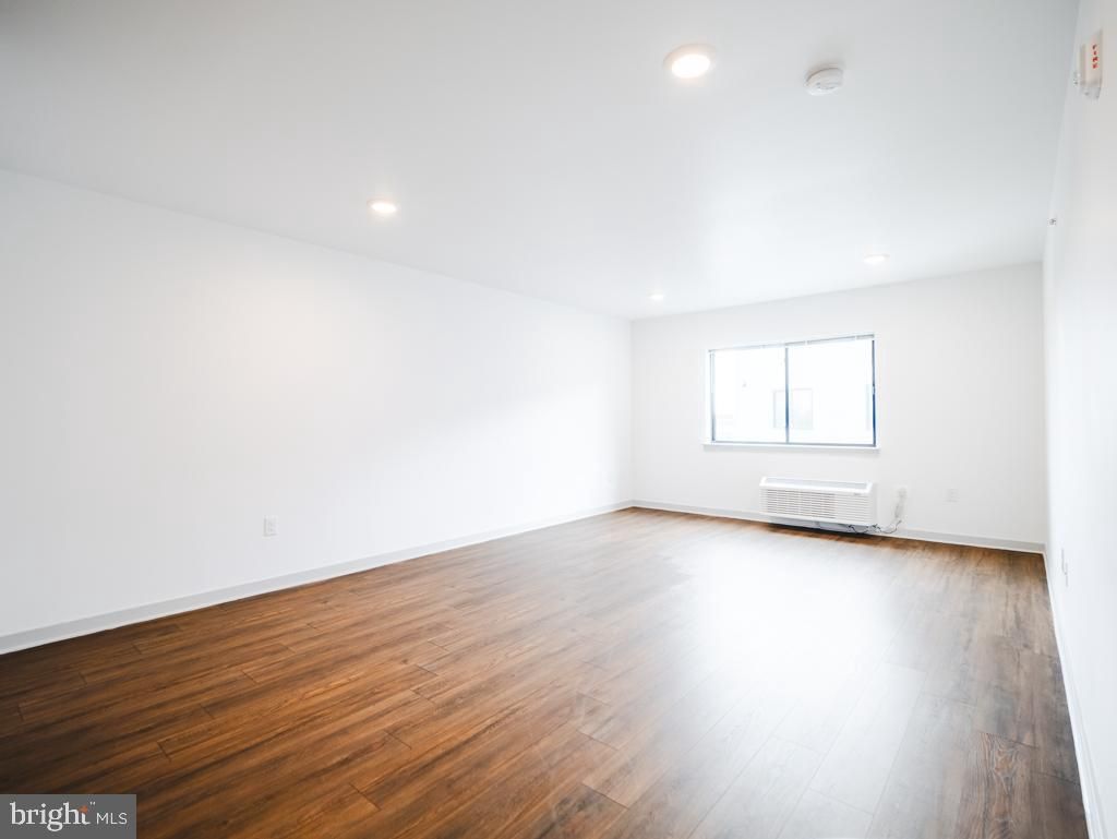 Photo of 6515 Ridge Avenue #304, PHILADELPHIA, PA 19128 (MLS # PAPH2579446)