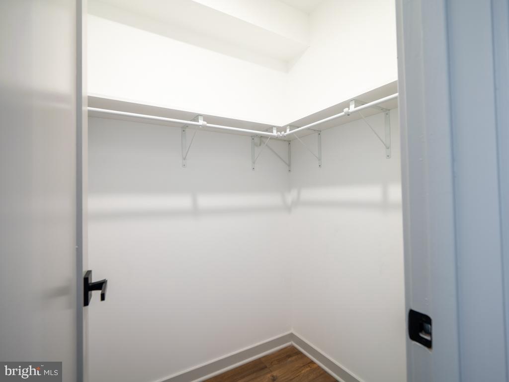 6515 RIDGE AVENUE 304