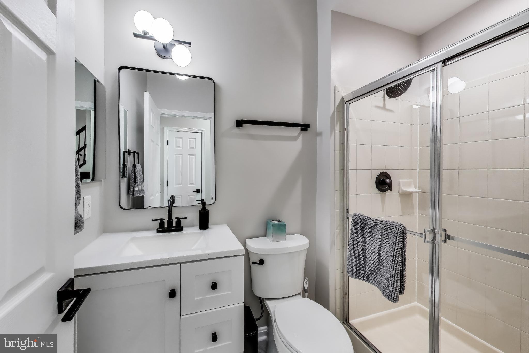 LOCUST POINT - Residential