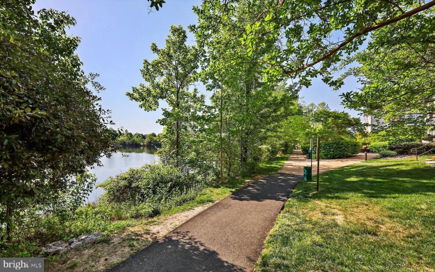 CHANCERY OF KINGSTOWNE - Residential