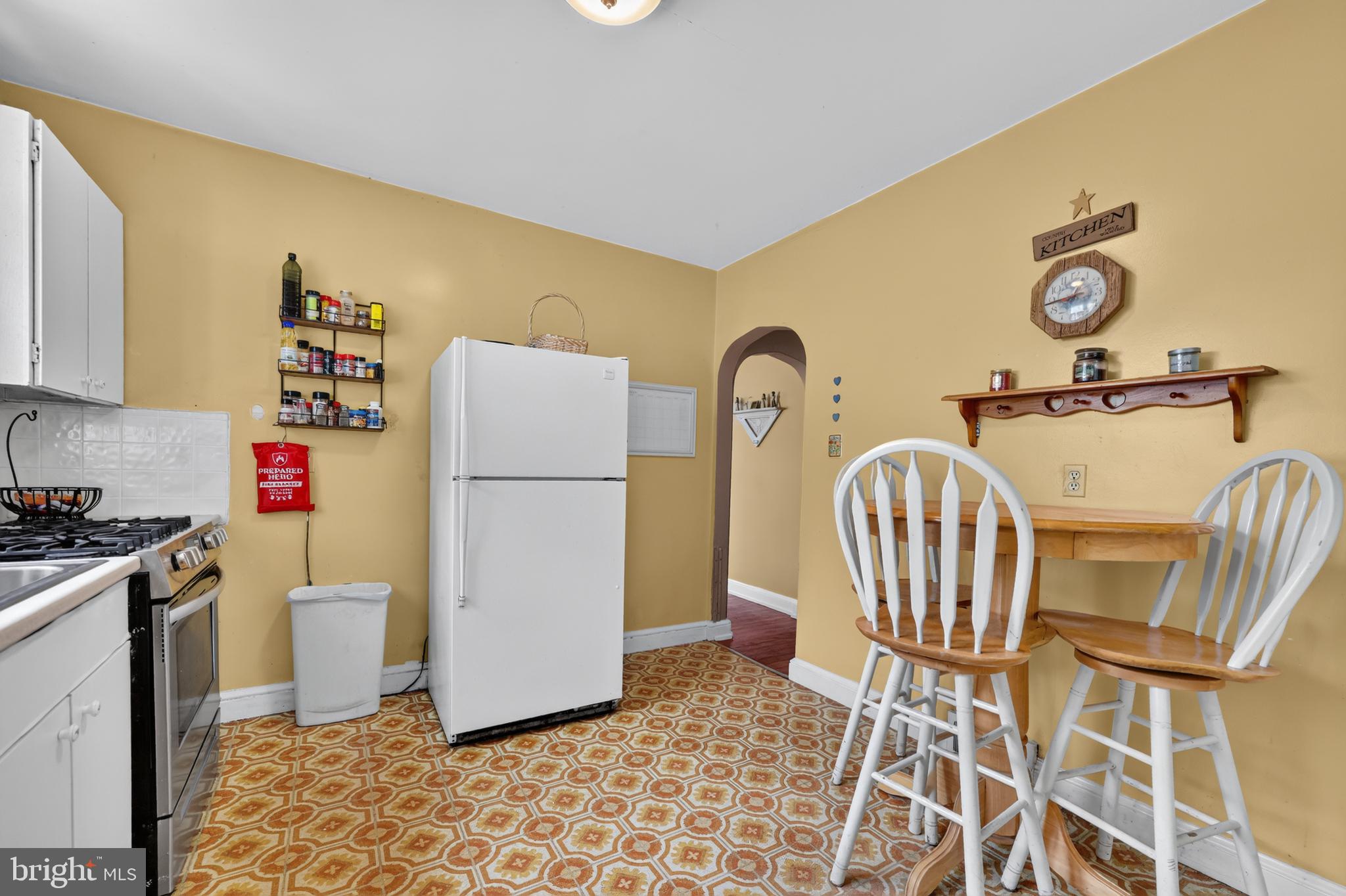 119 ELM AVENUE