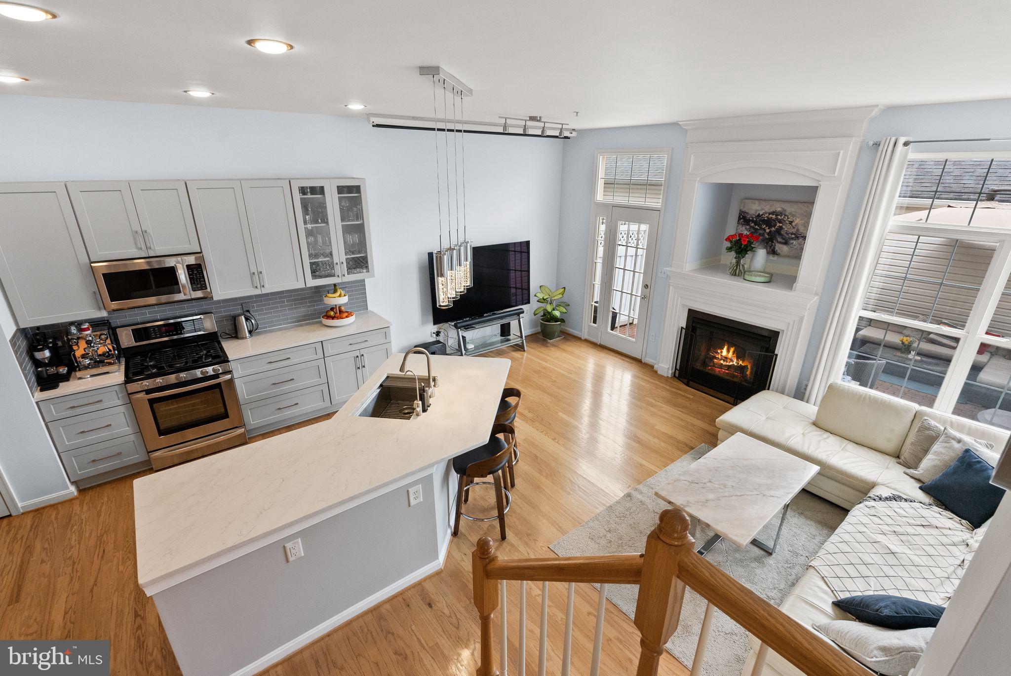 LAKELANDS - Residential