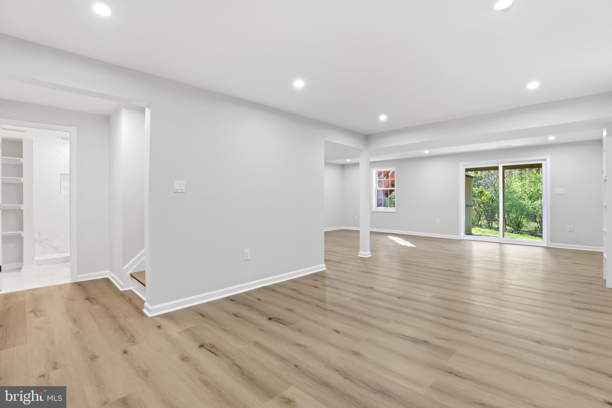 FOLKSTONE - Residential