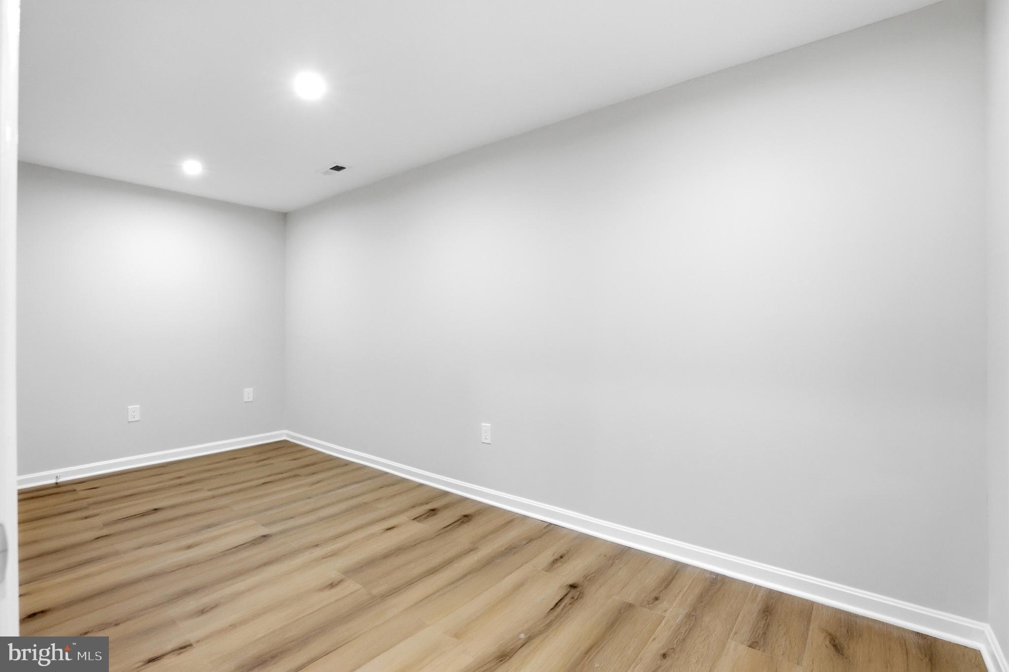 FOLKSTONE - Residential