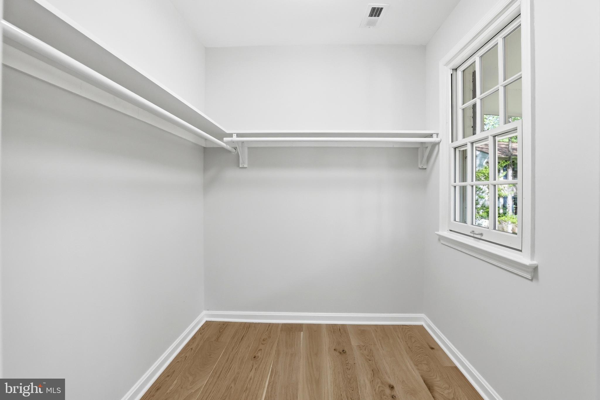 FOLKSTONE - Residential