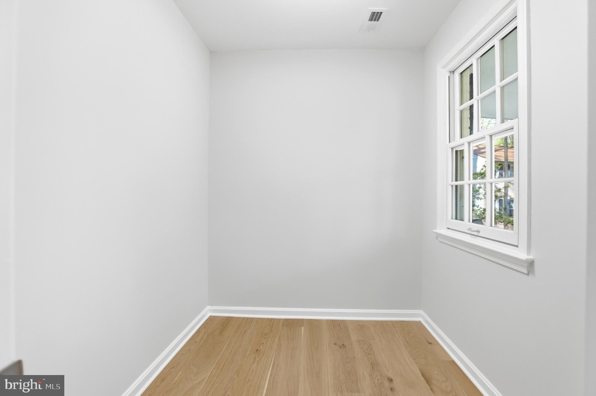 FOLKSTONE - Residential