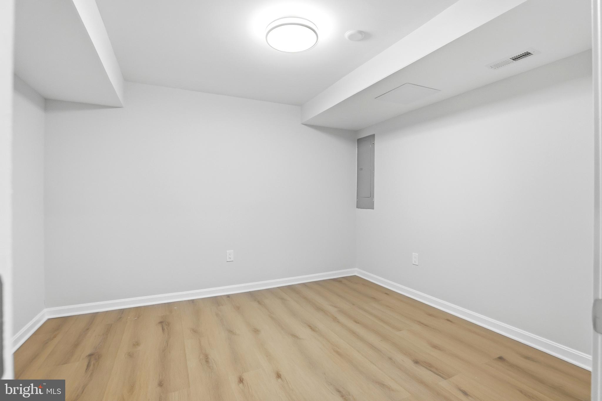 FOLKSTONE - Residential