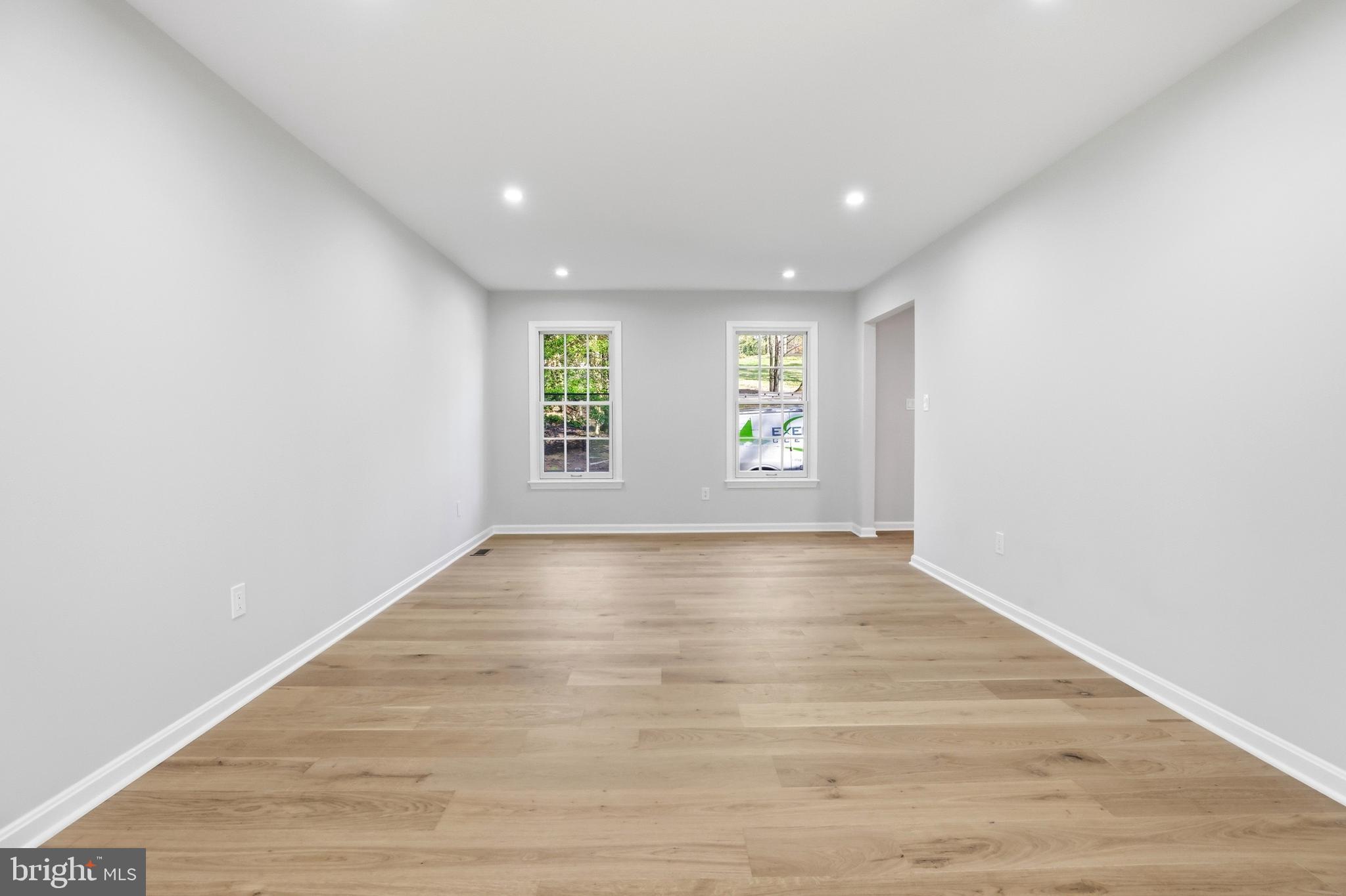 FOLKSTONE - Residential