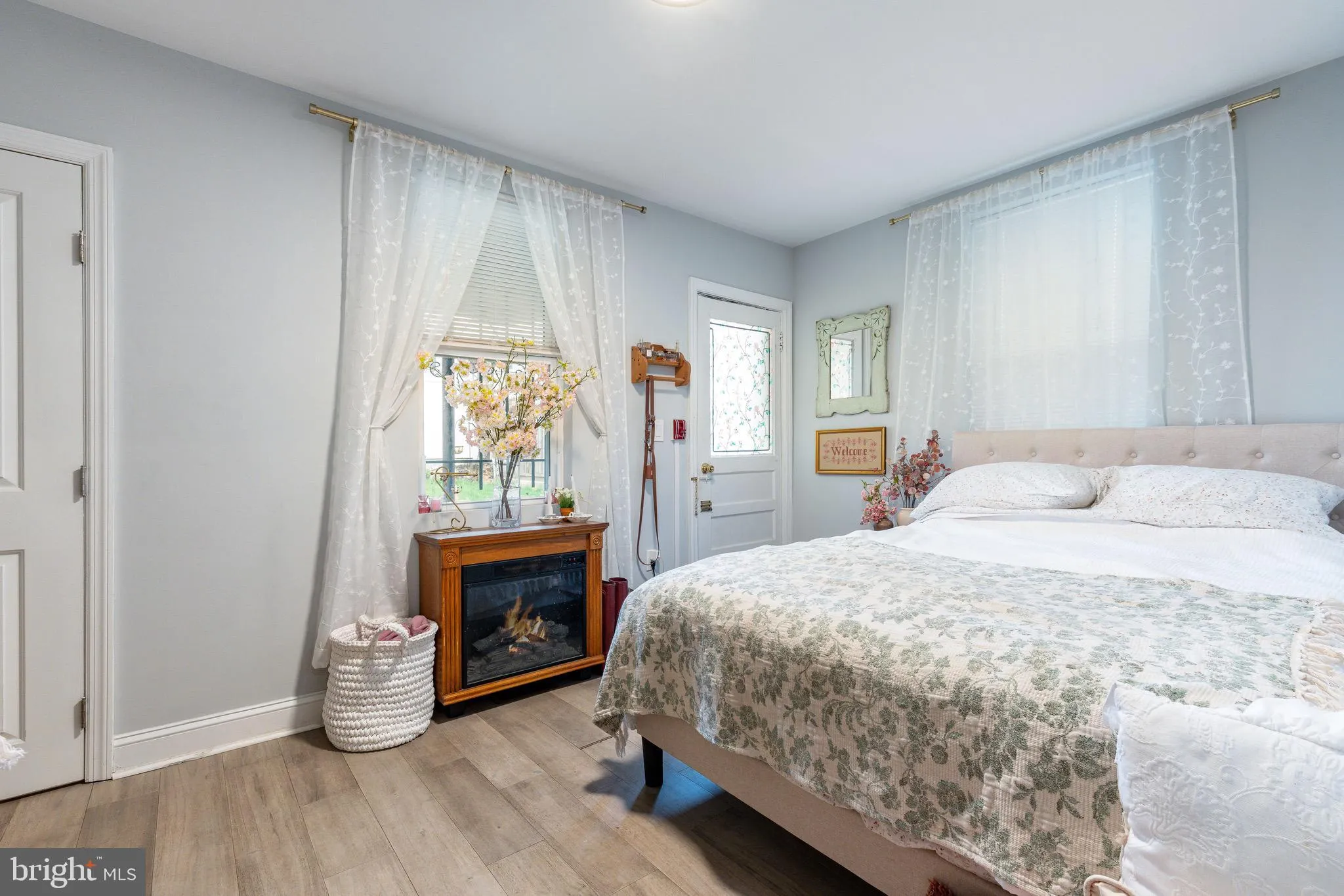 Philadelphia, Pennsylvania 19130, United States, 6 Bedrooms Bedrooms, ,Residential,Active,112563