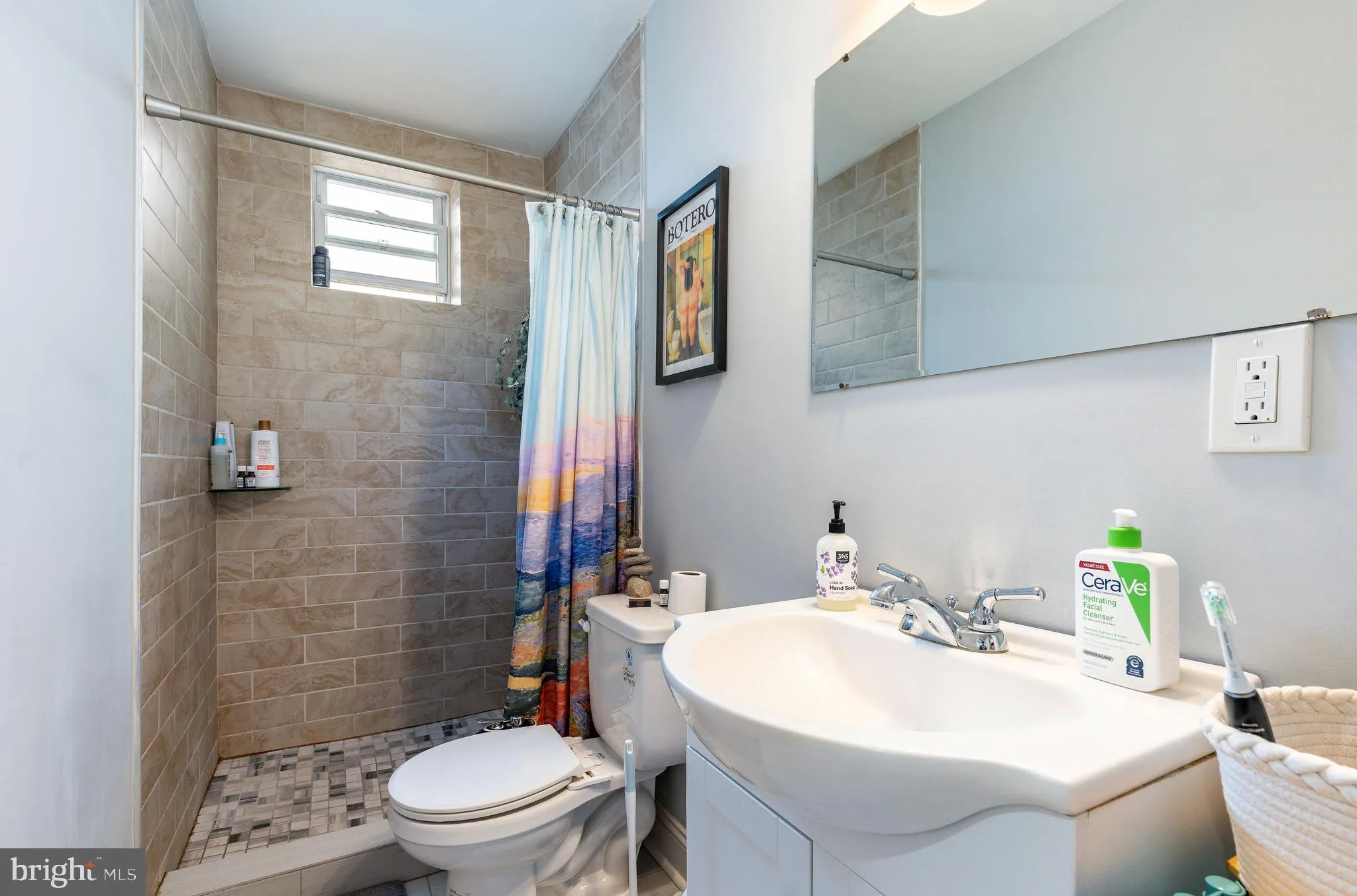 Philadelphia, Pennsylvania 19130, United States, 6 Bedrooms Bedrooms, ,Residential,Active,112563